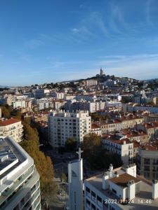 Zdjęcie z galerii obiektu studio vue imprenable sur marseille w Marsylii