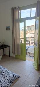 Galerija fotografija objekta GuestHouse COMFY - rooms with a shared kitchen and bathroom u gradu 'Haifa'