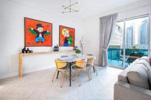 Posezení v ubytování Azure, Dubai Marina - Majestic Two Bedroom