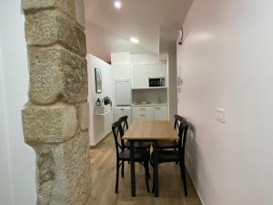 A kitchen or kitchenette at Morada Atlántica