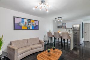 Kuchyň nebo kuchyňský kout v ubytování Viktory Boutique Hotel