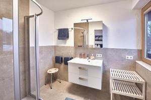 Koupelna v ubytování Haus Josef-Herold-Straße 17a