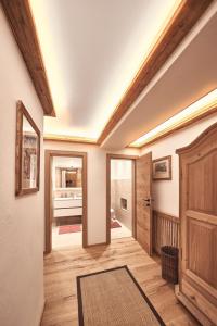 TV a/nebo společenská místnost v ubytování Haus Josef-Herold-Straße 17a