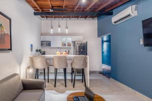 Kuchyň nebo kuchyňský kout v ubytování Viktory Boutique Hotel