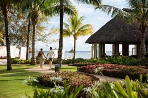 Zahrada ubytování Outrigger Mauritius Beach Resort