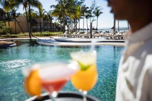 Nápoje v ubytování Outrigger Mauritius Beach Resort