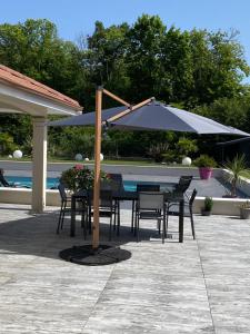 Zdjęcie z galerii obiektu Le SPA de l Albizia w mieście Cessieu +10 zdjęć