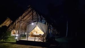 Foto dalla galleria di Jungle View River Camping a Udawalawe