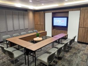 Zona business o sala conferenze di FOX Lite Grogol Jakarta