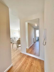 Fotografie z fotogalerie ubytování Apartment LoC Friedrichshafen v destinaci Friedrichshafen