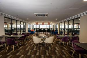 Restaurace v ubytování Citrus Hotel Johor Bahru by Compass Hospitality
