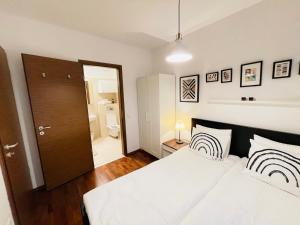 Posteľ alebo postele v izbe v ubytovaní Peony Székely Mihály Apartment - Free Garage