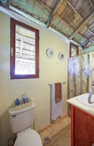 Koupelna v ubytování Eco Casa Algana