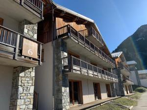 Nespecifikovaný výhled na hory nebo výhled na hory při pohledu z apartmánu