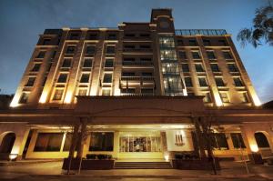O edifício em que o hotel se localiza