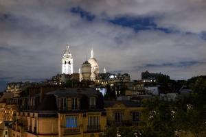 Fotografia z galérie ubytovania Magnificent apartment Sacré-Coeur - Paris 18ème - by feelluxuryholidays v Paríži