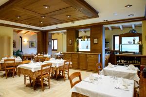 Restaurace v ubytování Hotel Beau Site