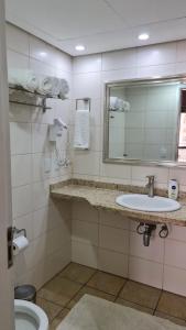 Kupatilo u objektu Flat Luxo Duas Suítes Santos