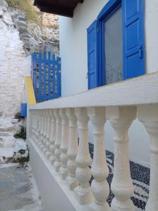 Fotografie z fotogalerie ubytování quiet stone house in Nisyros v destinaci Mandrákion