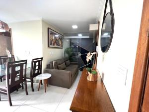 Posezení v ubytování Cobertura Luxo com Jacuzzi Orla Praia Grande