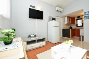 Kuchyň nebo kuchyňský kout v ubytování Apartment Lavender