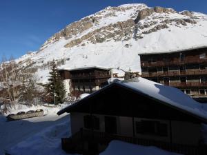 Gallery image of Studio Val-d'Isère, 1 pièce, 4 personnes - FR-1-694-63 in Val-d'Isère