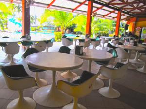 Lounge atau bar di Tropiclub Playa El Cuco