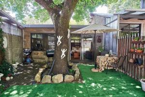 Vườn quanh God's Gift Cottages