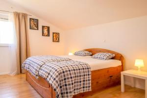 Ένα ή περισσότερα κρεβάτια σε δωμάτιο στο Fantastic holiday with small children - 200m from beach