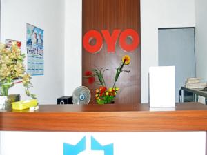 Predvorje ili recepcija u objektu OYO 2731 MIM Guest House Syariah