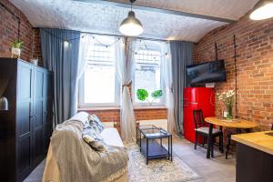 Televízia a/alebo spoločenská miestnosť v ubytovaní Studio Loft apartament 5 min od Starego Rynku, Poznań NETFLIX