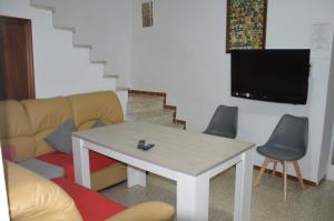 Imagen de la galería de Casa Chiqui, en Zahara de la Sierra 26 fotos más