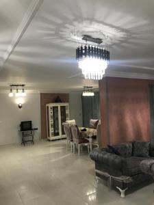 Kép Luxorious Affordable Flat at El Marioutiya szállásáról Kairóban a galériában