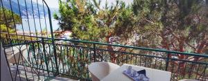 A balcony or terrace at Monterosso Apartments in Servano's Villas