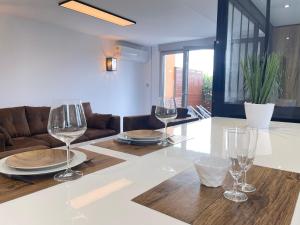 Afbeelding uit fotogalerij van Loft red lights in Saint-Cyprien