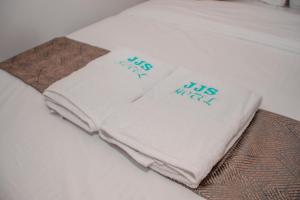 Imagine din galeria proprietății JJS Hotel and Resort în San Remigio