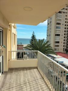 A balcony or terrace at Apartamento Alma de Mar, increíble vistas!!