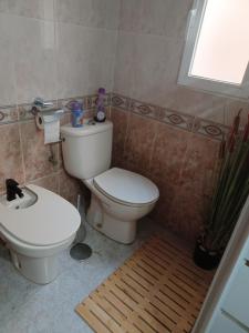 Ett badrum på Room in Alicante
