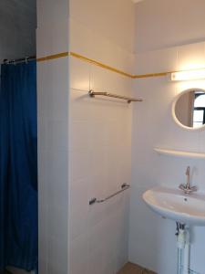 Fotografia z galérie ubytovania Domaine de Meslay, chambres avec salle d'eau et wc v destinácii Fyé + 5 fotografií