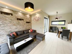 A seating area at Luxury Villa Rosemary with free garage in Szentendre