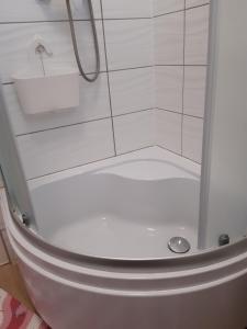 Phòng tắm tại Mieszkanie na mazurach 2