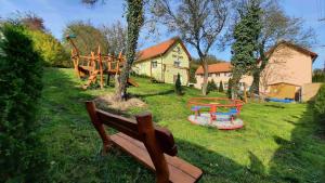 Zahrada ubytování Černý Kocour Apart hotel