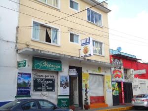 Budova, kde se aparthotel nachází