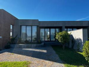 Κήπος έξω από το Villa 15 , Ambassadori Kachreti Golf Resort