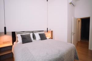 Postel nebo postele na pokoji v ubytování Luxury wellness apartment SHA