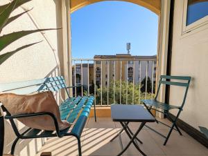 Balkón alebo terasa v ubytovaní Appartement avec CLIMATISATION, proche golf et île des loisirs
