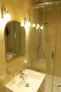 Kúpeľňa v ubytovaní Apartament Geneva