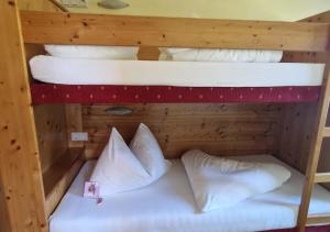 Postel nebo postele na pokoji v ubytování FEWO Gabi Haus Pacher