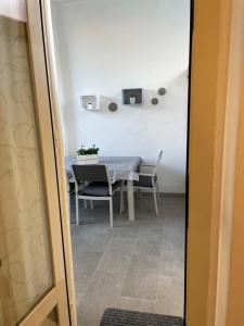Posedenie v ubytovaní Casa Lia 47