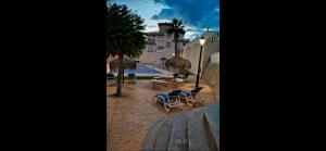 Zdjęcie z galerii obiektu Beautiful 2-Bed Apartment in Orihuela w mieście Orihuela